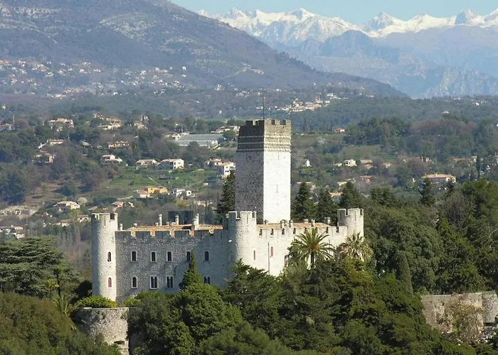 Spacieux 2 Chambres 65M2 Climatise Au Village Medieval Entre Nice Et Antibes