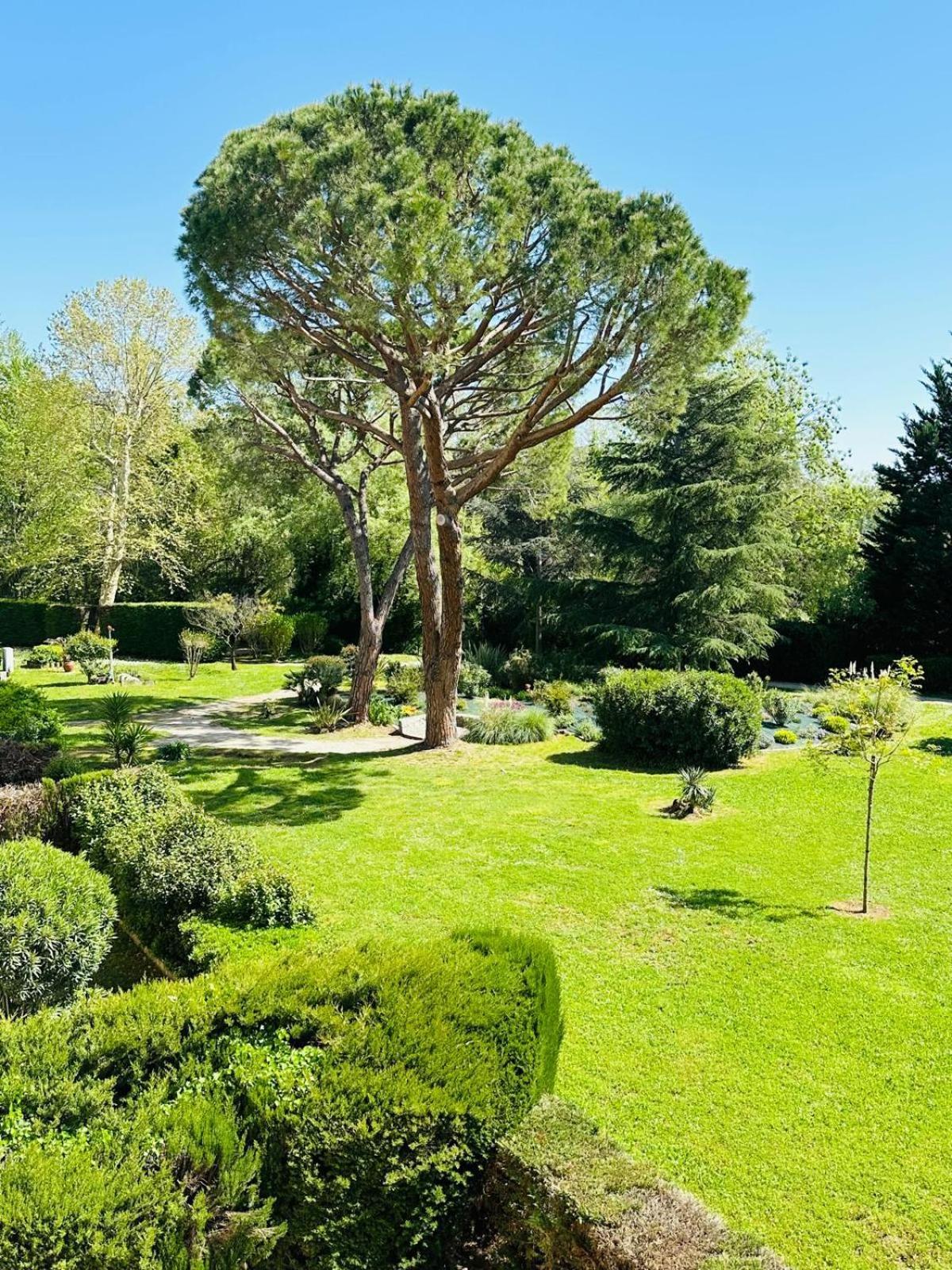 Appartement Spacieux 2 65m2 Climatise Au Village Medieval Entre Et Antibes Villeneuve-Loubet
