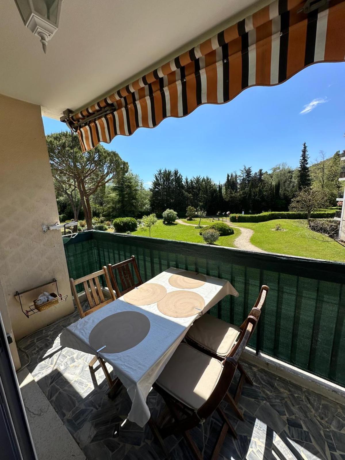 Spacieux 2 65m2 Climatise Au Village Medieval Entre Et Antibes Apartamento Villeneuve-Loubet