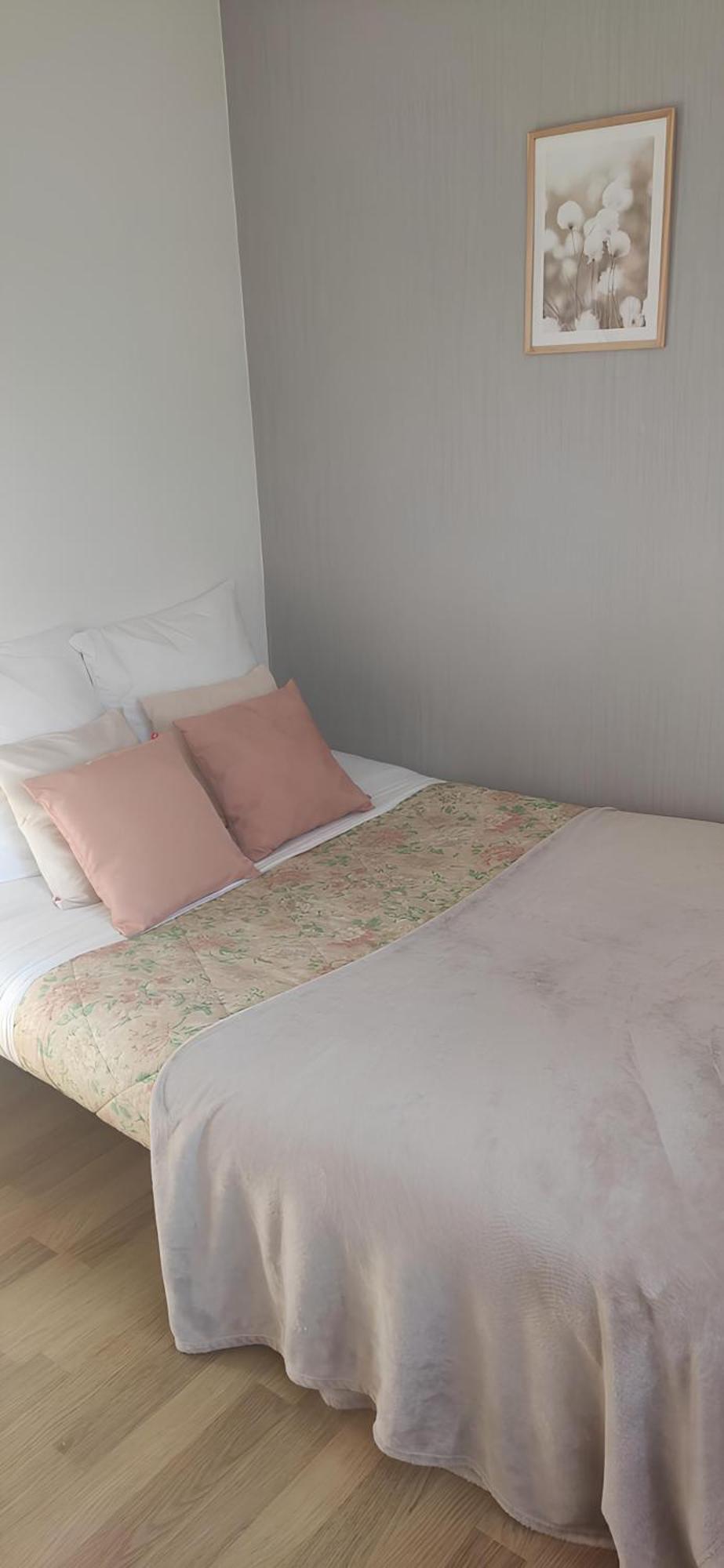 Spacieux 2 65m2 Climatise Au Village Medieval Entre Et Antibes Appartement